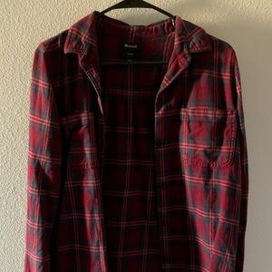 (Closet clean out— must go) Madewell plaid classic fit button down (size S)